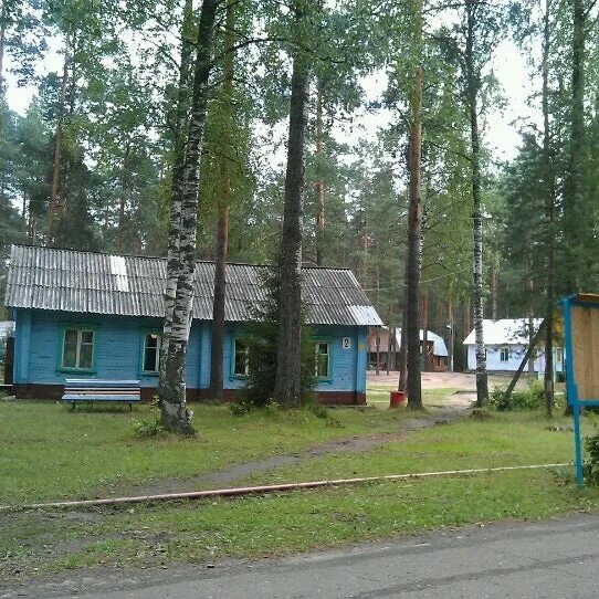 Лагерь мир киров. Лагерь мир ногинск вожатые. Лагеря кирова. Лагерь мир кировская область. Дол юность.