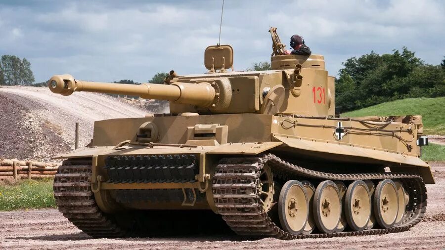 Танк т-6 тигр. Танк Tiger 131. Танк Panzerkampfwagen vi Tiger i. Тигр танк Калибр. Новый немецкий танк тигр