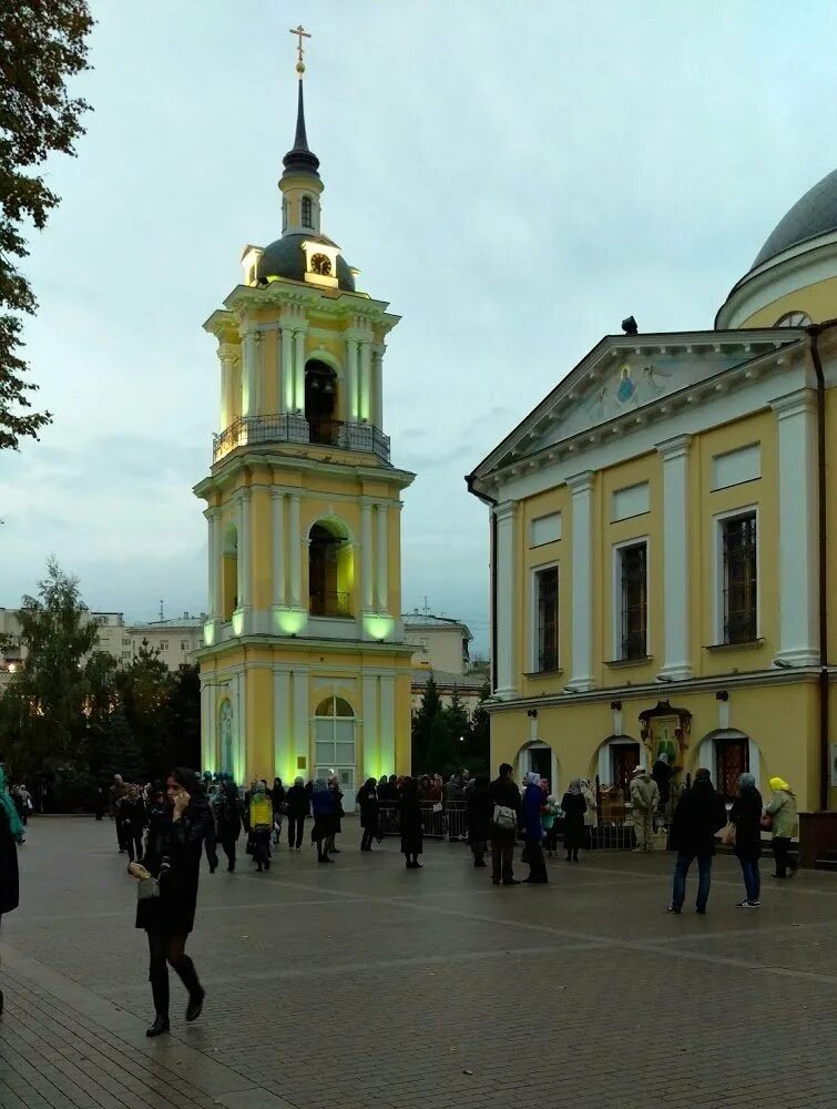 Матрона храм в москве на таганке. Храм матроны московской в москве. храм святой матроны таганская. таганская 58 покровский монастырь.