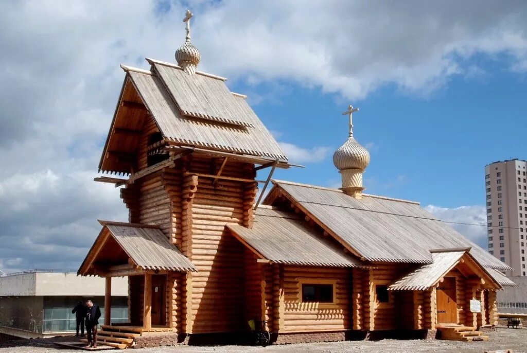 Церковь святой нины на профсоюзной. Храм равноапостольной нины в черемушках. Храм равноапостольной нины в черемушках. Черемушки москва. Храм святой нины в спб.