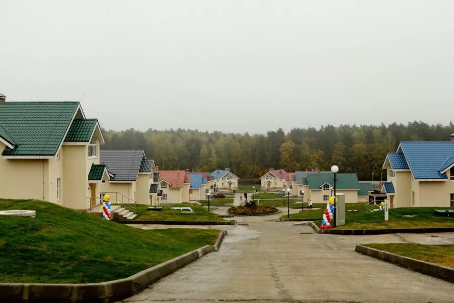 Социальная деревня омск. Земельный участок. Социальная деревня. Социальные поселки. Баянгол социальная деревня.