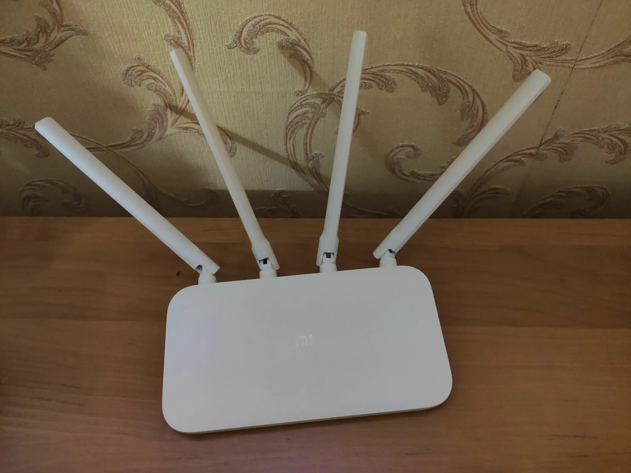 Роутер mi WIFI Router 4a. Xiaomi mi Wi-Fi Router 4a. Xiaomi mi WIFI Router 4a. Маршрутизатор Wi-Fi mi Router 4a.