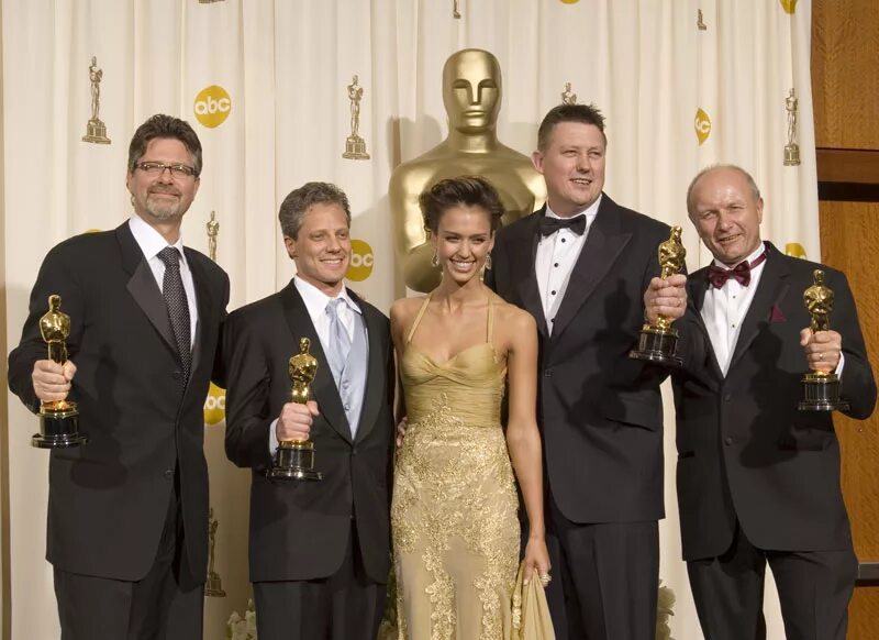 Русский оскар. Премии оскар 2006. Премии оскар 2006. Риз уизерспун оскар. Премии оскар 2006.
