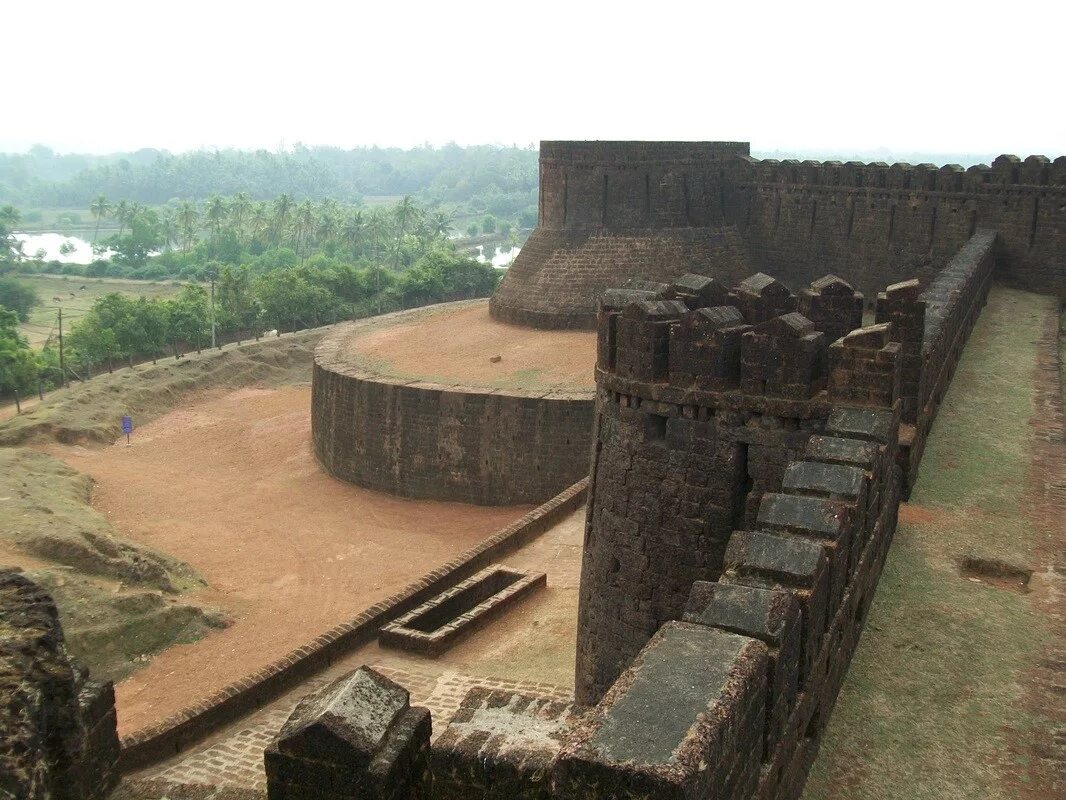 Зеленый Форт Мирджан. Форт харшагад. Форт в Индии. Форт хирахар в Индии.