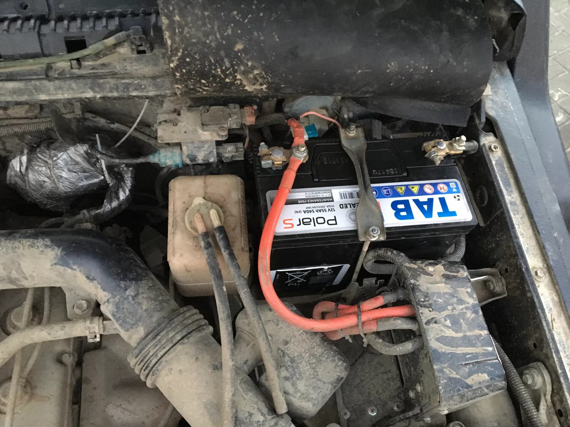 Греется аккумулятор автомобиля. Аккумулятор сузуки 60. suzuki grand vitara акб. эскудо тд01 аккумулятор. емкость акп на сузуки эскудо td02w.