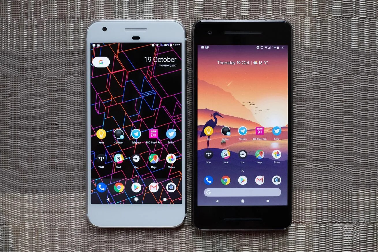 Mobile pixels