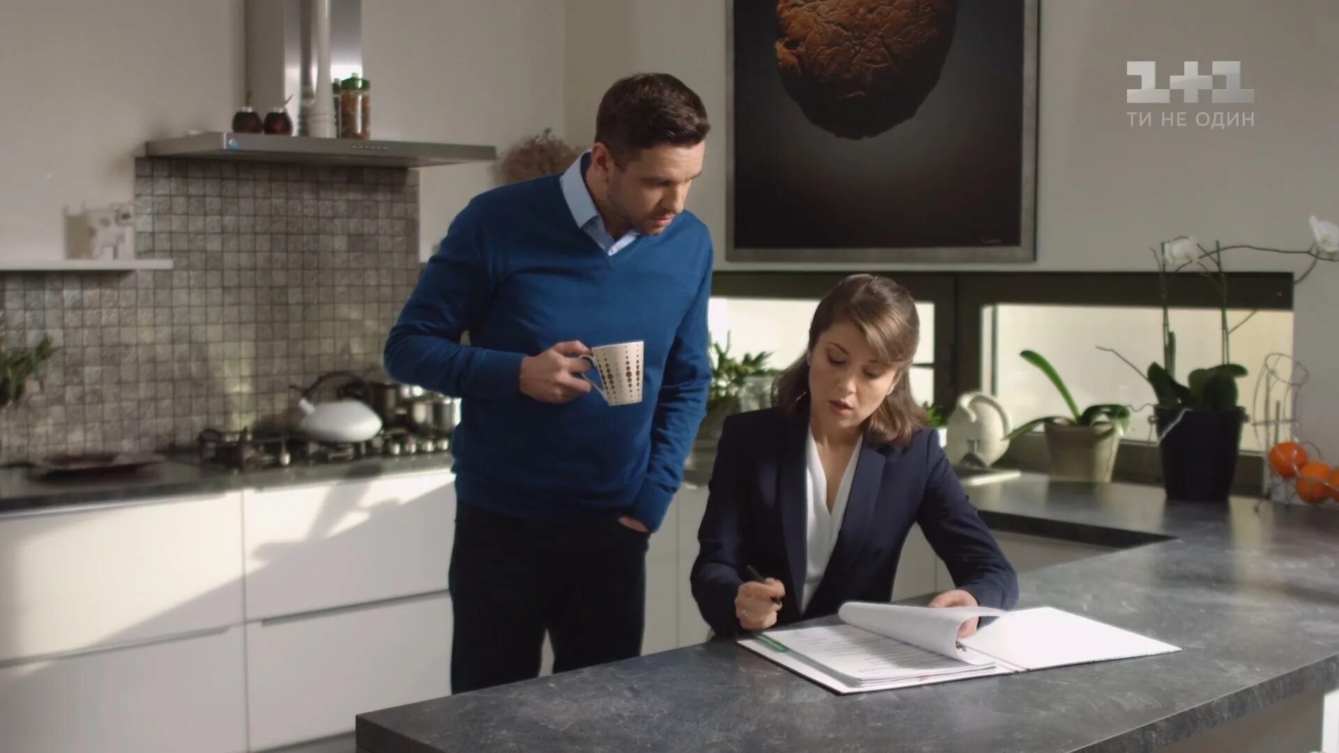 Случайных встреч не бывает 1. Анна кузина. Случайных встреч не бывает сериал кадры. Сериал кузина. Случайных встреч не бывает.