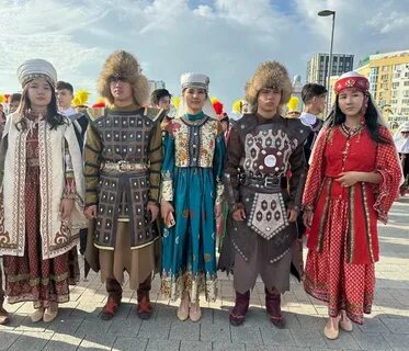 Жетілген әйелдер порнода мастурбация жасайды