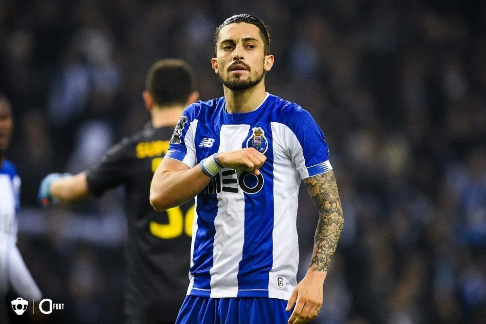 Кинк александр евгеньевич долгопрудный фото. Алекса певица 2021. Alex official. Тимофей захарчук радиоэфир. Alex official.