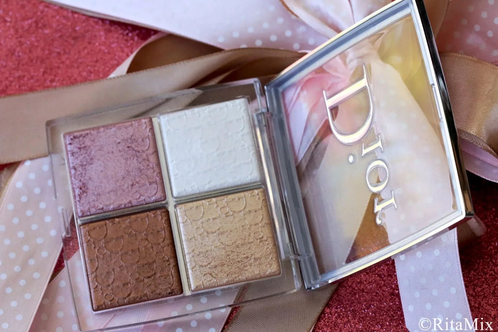 Диор бэкстейдж хайлайтер 001. Dior backstage glow face palette 003. Dior backstage glow face palette 001. Dior glow face palette 001. Dior backstage glow face palette.