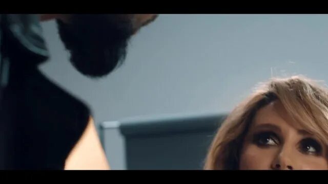 Loboda 40 градусов. Лобода с виолончелью. Клип лободы 40 градусов. Лобода 40 градусов. Loboda-40 градусов(remix victor).