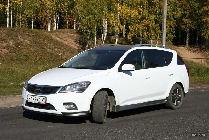 Кия универсал 2010. Kia Ceed 2011. Кия СИД универсал 2010. Kia Ceed SW 2011. Kia Ceed 2011 универсал.