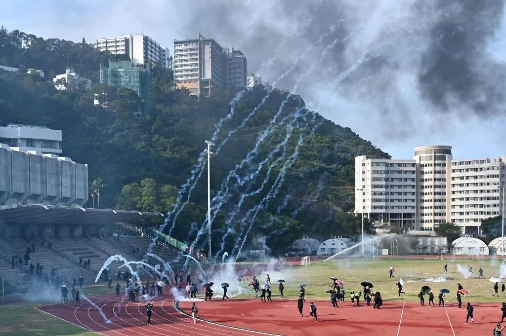 Hong kong uni. Chinese university of hong kong — китайский университет гонконга. гонконгском университете сюянь.. кампус гонконгского университета.