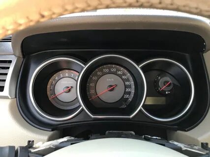 Панель nissan