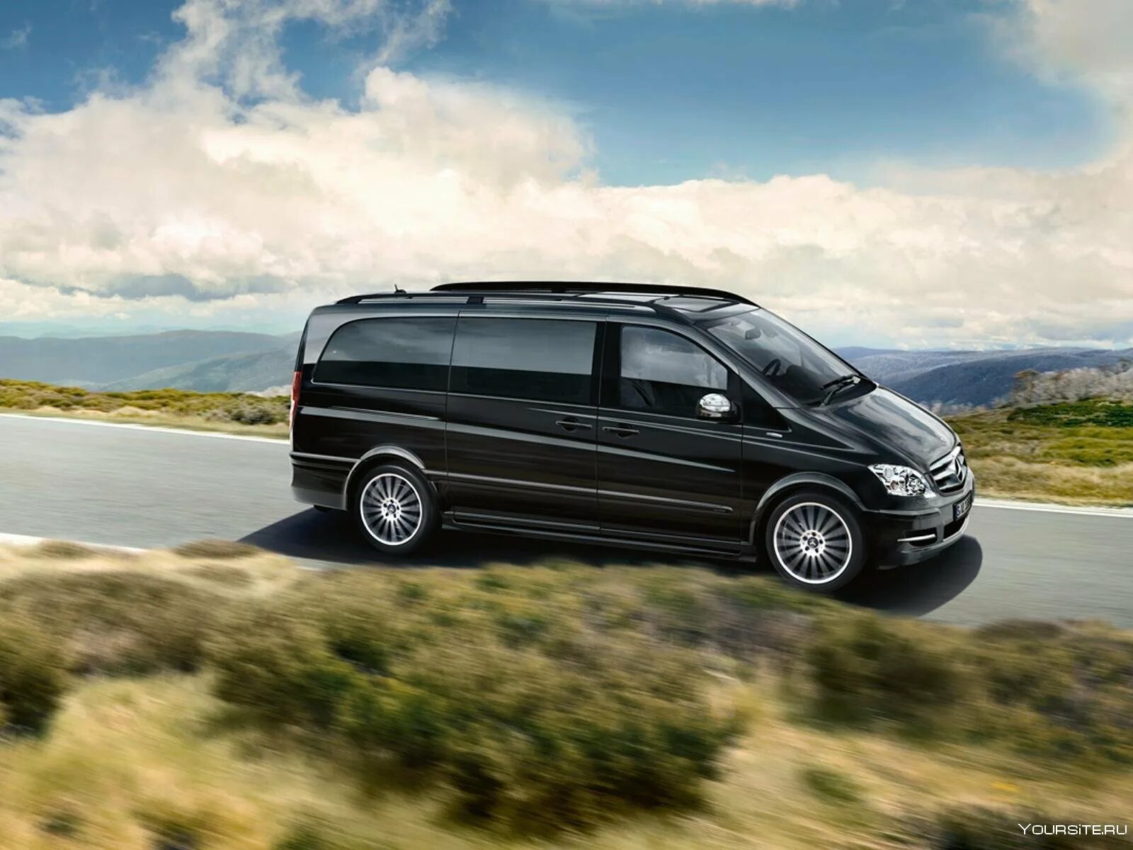 Мерс вит. Mercedes-Benz Viano. Mercedes-Benz Viano 2014. Мерседес Бенц Вито и Виано. Мерседес Виано w638.