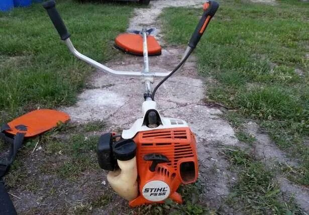 Stihl fs 55 c r rc. Бензиновая мотокоса stihl fs 55. триммер штиль фс 55. мотокоса штиль 55.
