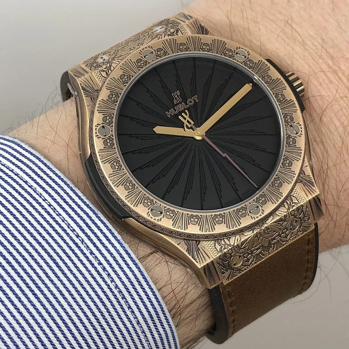 Customs limited. Hublot Classic Fusion Bronze Brown.