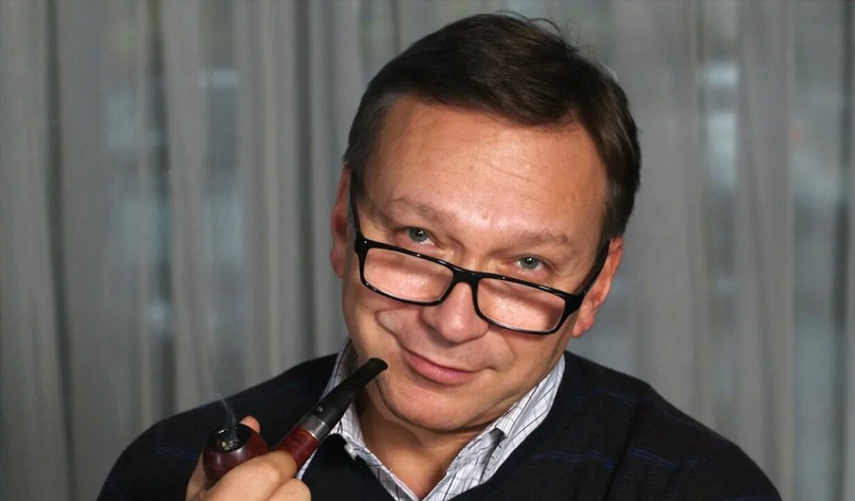 Угольников пародии. Угольников игорь станиславович. игорь угольников 1998. игорь угольников 1994. игорь угольников в молодости.