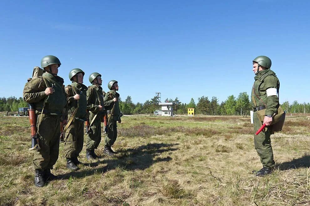 Отделение вс рф. Тактика строеове занятие. Тактико-строевое занятие. Занятия по тактической подготовке. Полевые занятия военнослужащих.