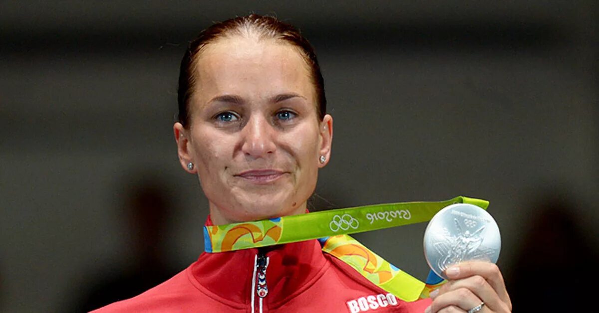 Спортсменка фехтование. Спортсменка фехтование. Спортсменка фехтование. Спортсменка фехтование. Спортсменка фехтование.