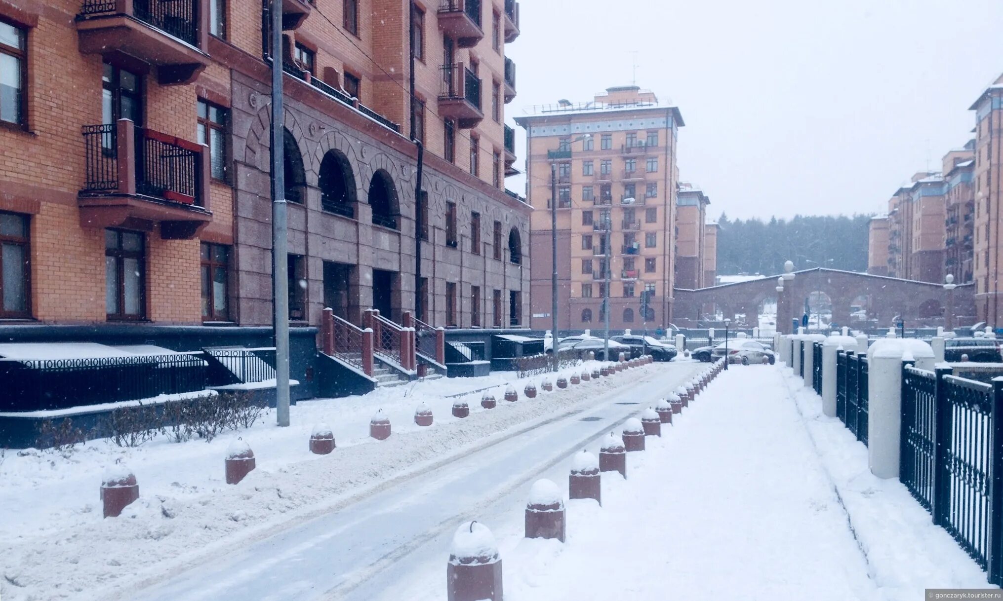 Город набережных жители. Квартал Набережных Химки. Городнабернжнвх Химки. Город Набережных Химки. Город Набережных Химки Ротонда.