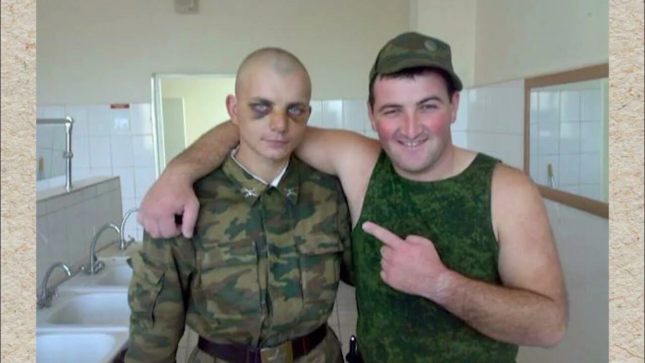 Женщины в армии. Современные женщины военные. Каи песни поёт певец мирон еремеев. Женщины на военной службе. Прическа призывника.