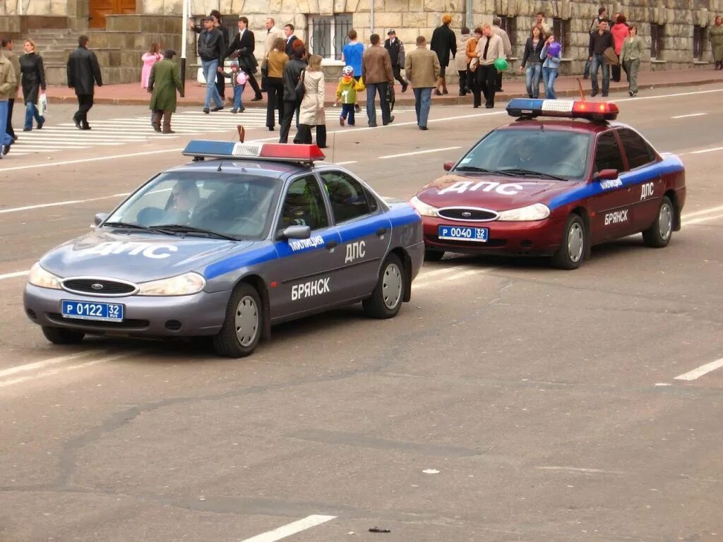 ДПС Брянск. Автомобили полиции Брянск. Машина ГИБДД Брянск. Полиция Брянской области машины.