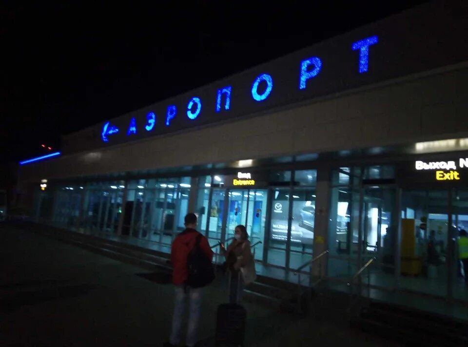 Рп5 воронеж аэропорт. Аэропорт воронеж (чертовицкое) сейчас 2025. новый аэропорт воронеж. ночной аэропорт здание. здание аэропорта 9 домодедово.