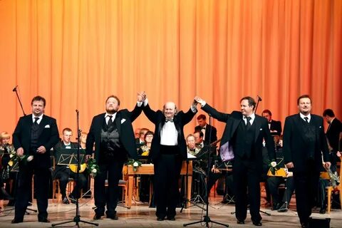 Участники оркестра