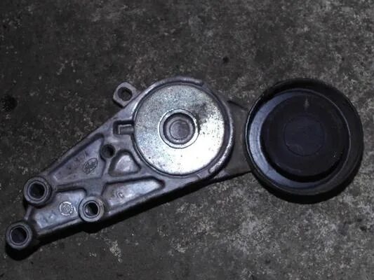 Натяжитель генератора 1. Ролик натяжителя пассат б5. Vw passat 1. Натяжитель гидравлический ауди а4 1. Натяжитель приводного ремня пассат б5 1.