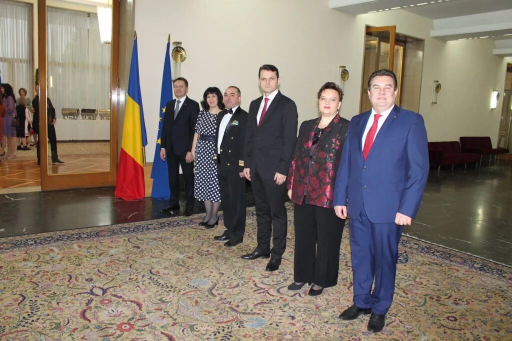 Посол в румынии кузьмин
