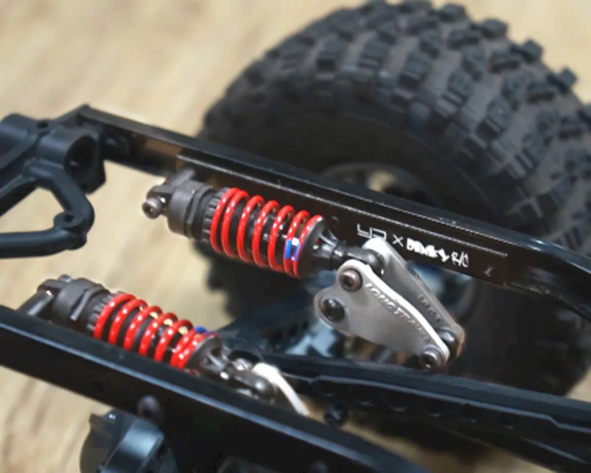Bog crawler. Scale crawler axial scx10 dingo. рокерная подвеска на trx-4. scx10 ii hotrod. гусеничный тягач 110 traxxas trx-4 trx4 axial scx10 rc4wd d90 cc01.