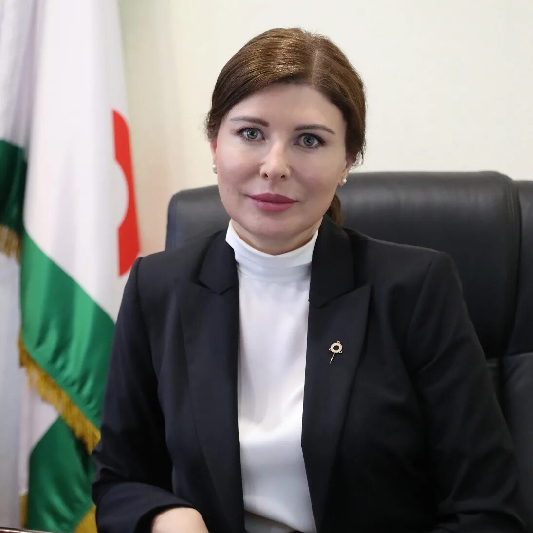 дзейтов тамерлан магомет-гиреевич. залина льянова министр культуры. магомед дзейтов ингушетия. тимур дзейтов. министр культуры ингушетии льянова.