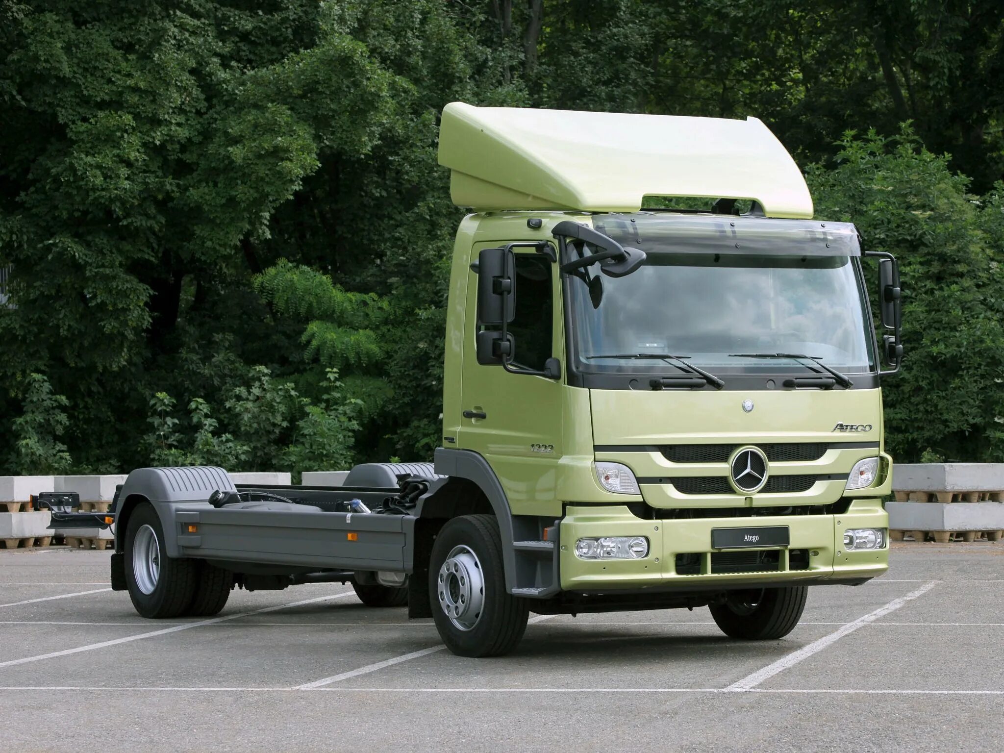 Атего. Mercedes-benz atego 1222. мерседес бенц атего. мерседес-бенц атего грузовой. mercedes-benz atego 2010.