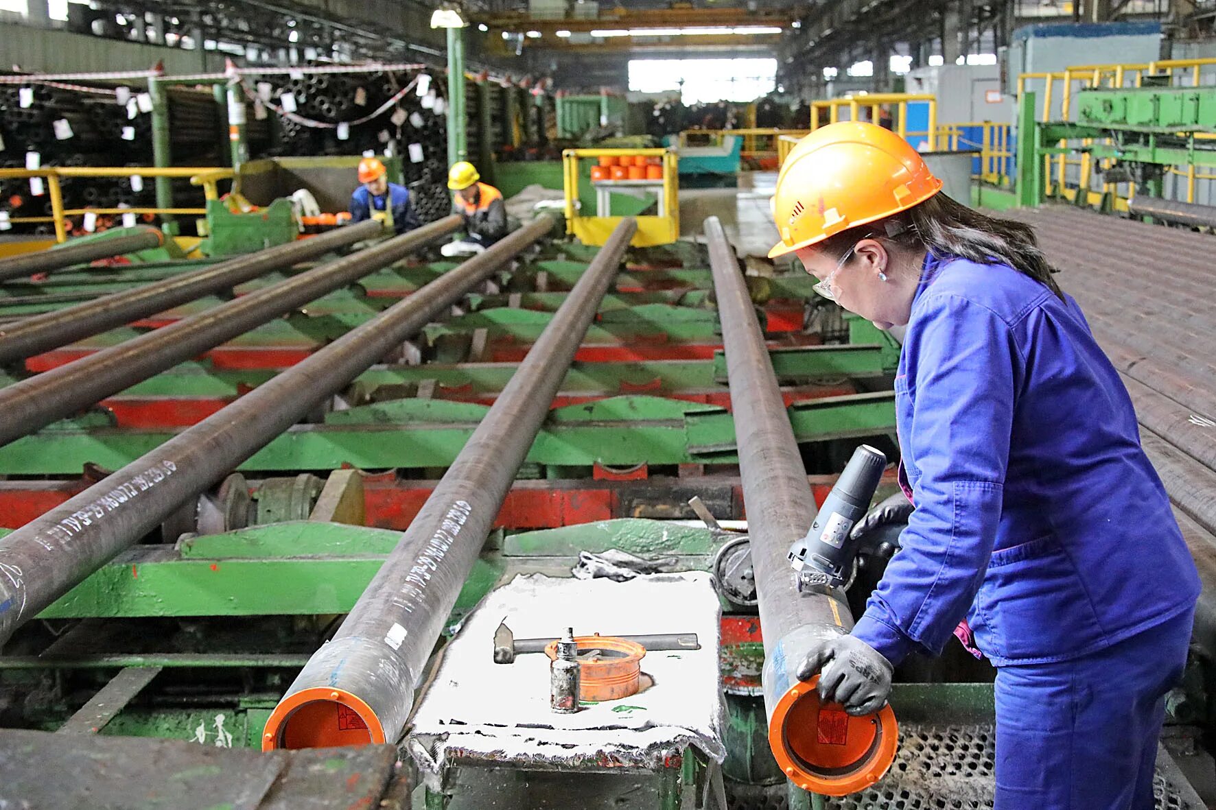 Оцм завод уральский. Каменск уральский работа заводы. Завод оцм каменск-уральский. Кузоцм каменск-уральский. Кумз каменск-уральский прокатный цех.