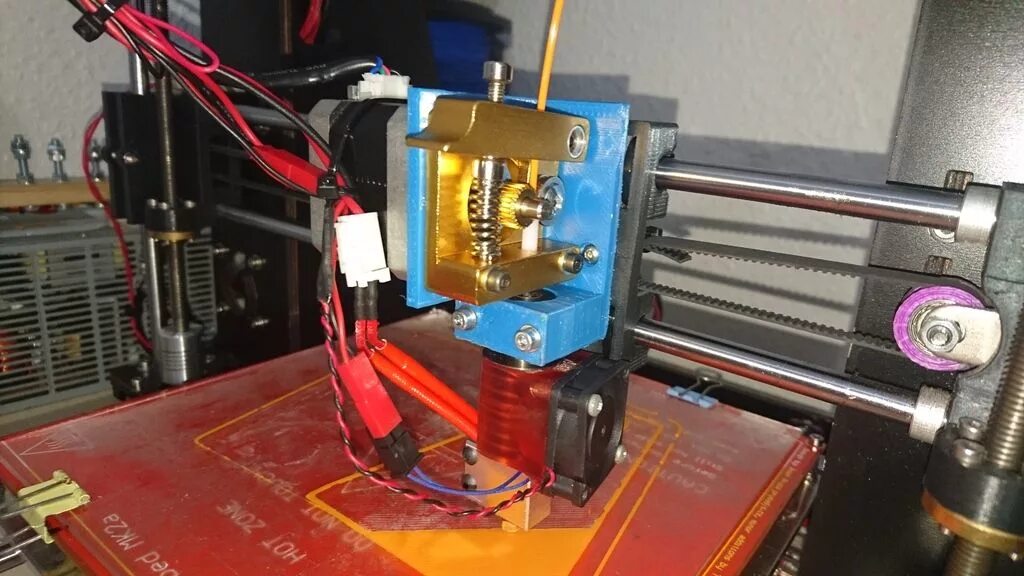 Экструдер принтер купить. Prusa i3 экструдер. Mk8 экструдер на Prusa i3. Mk8 hotend. Mk8 экструдер обдув.