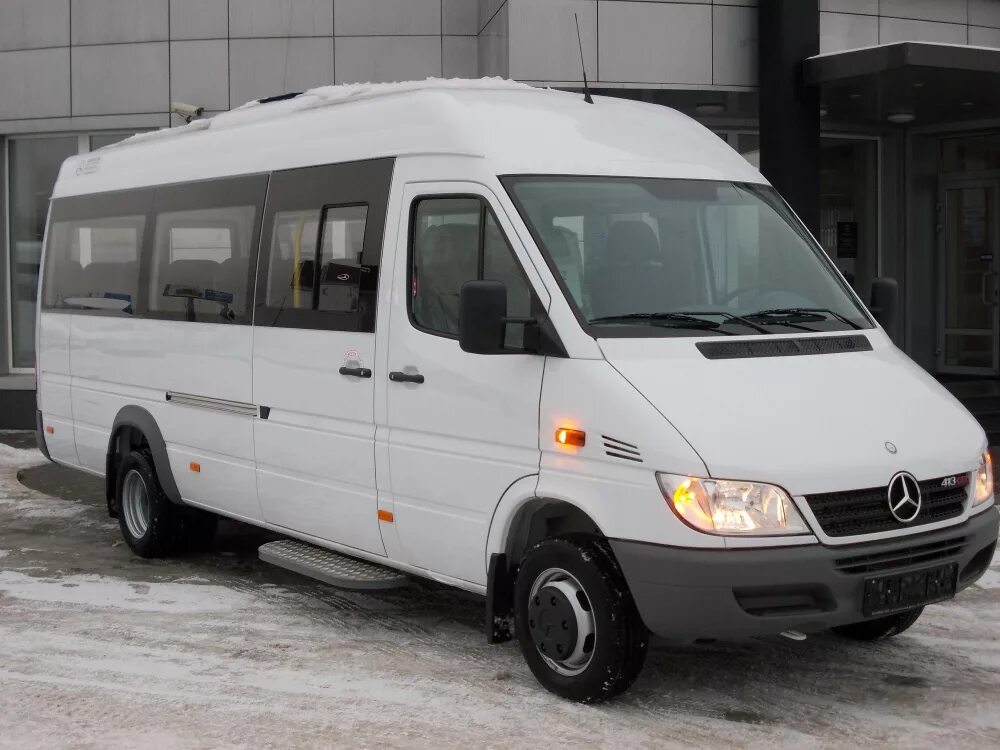 Мерседес Спринтер пассажирский. Мерседес Бенц 411 Спринтер. Mercedes Sprinter Classic 411. Мерседес Спринтер пассажирский 2007. Газель мерседес спринтер