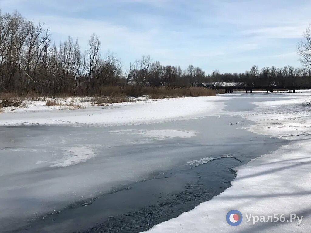 Уровень воды в урале на 10 часов. Река Урал. Урал речка Орск. Водохранилища Оренбургской области. Река Урал Орск 2023.