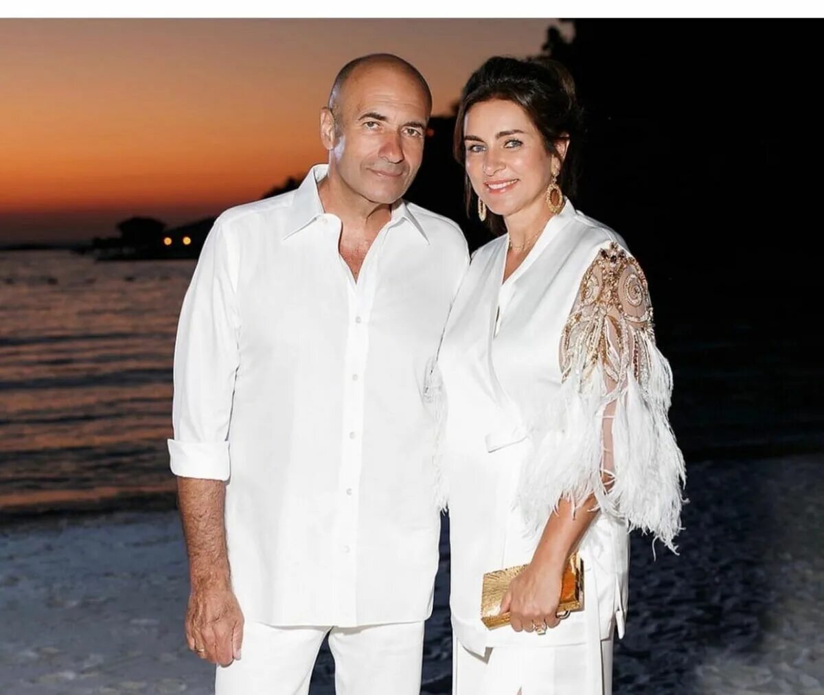 Игорь крутой семья. Ольга крутая и игорь крутой. Жена игоря крутого. Игорь крутой дети. Крутая жена игоря крутого.