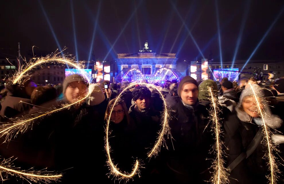 2011 Год фото. Новый год 2011 год. Новый год 2011 Москва. Москва 2011 год.