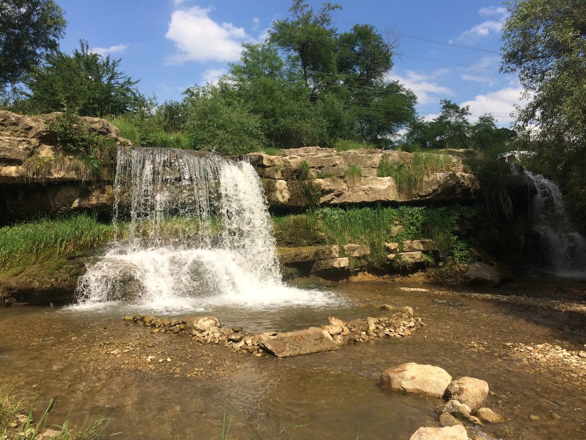 лермонтовский водопад. ольховка (лермонтовский). кисловодск водопад ольховка. лермонтовский водопад в кисловодске. кичмалкинский водопад ставропольский край.