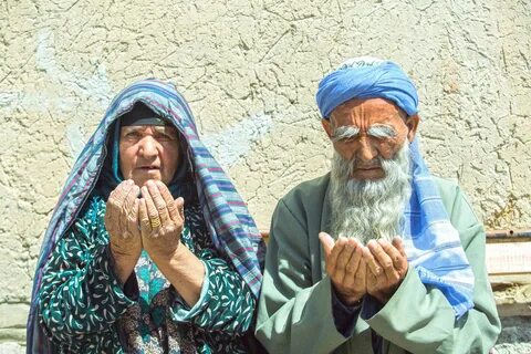 Дидор Садуллоев, Таджикистан, "Кишлак Ворух"