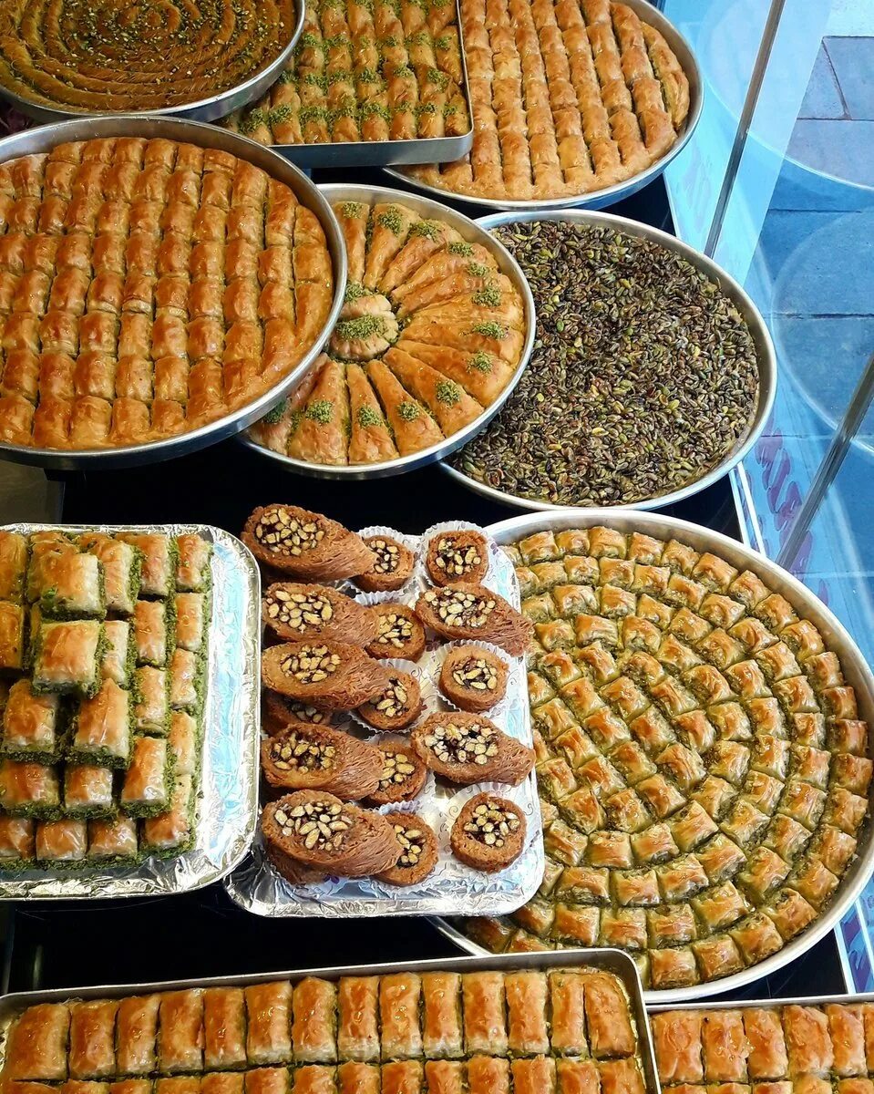 Баклава Baklava. Турецкая баклава. Турецкие сладости баклава. Турецкий пахлава Мармарис.