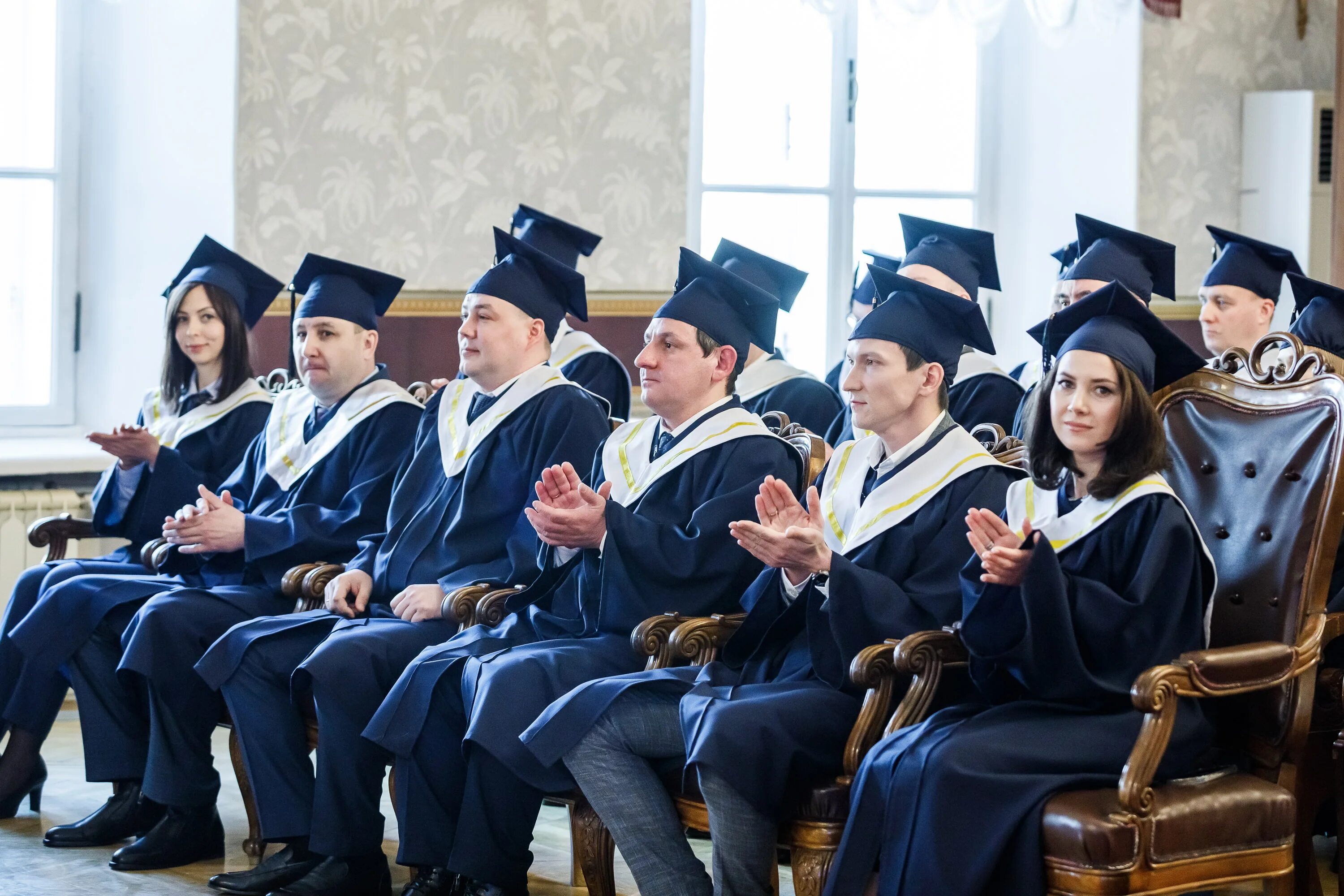 Кфу для бизнеса. Бизнес школа кфу. Кфу для бизнеса. Казанский федеральный университет логотип. Кфу менеджмент.