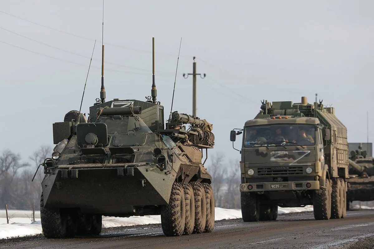 Новости украины 4 июля 2024г. Новости украины 4 июля 2024г. Гуманитарная помощь. Колонна военной техники. Переговорщики от украины.