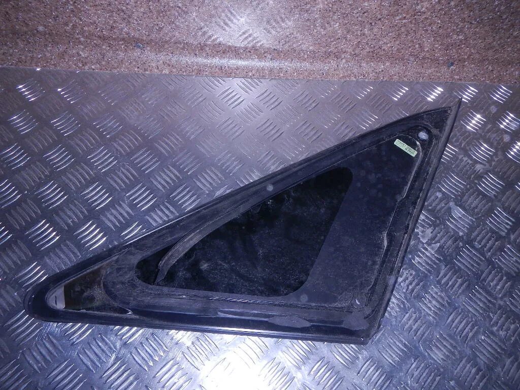 Глухое левое заднее стекло тойота. Диски r 20 venza toyota. Лобовое стекло тойота венза 2014 грасс. Toyota venza 2013 стекло лобовое. Тойота венза 185 л с 2013.