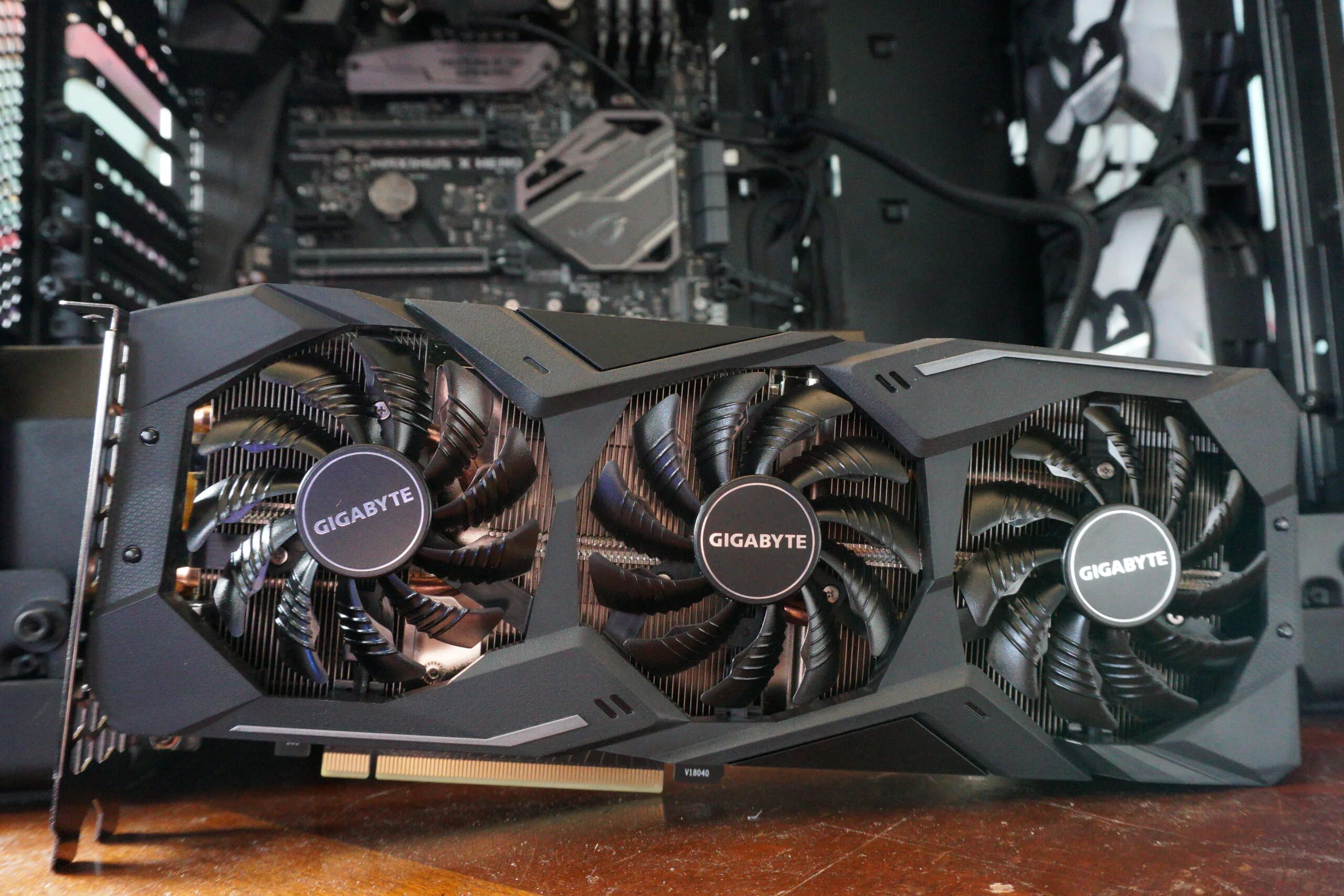 Обзор видеокарт. Rtx 2070 gigabyte windforce. gigabyte rtx 2070 windforce 8gb. rtx 2070 windforce. видеокарта rtx 2070 8gb gigabyte.
