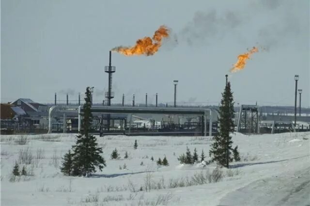 Хмао попутный газ. Ярегское месторождение лукойл. Добыча газа в хмао. Газ республики коми. Газ республики коми.