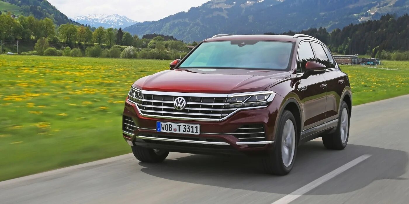 Новый volkswagen touareg. Новый Volkswagen Touareg 2023. Фольксваген Туарег 2022. Фольксваген Туарег новый. Новый Фольксваген Туарег 2022.