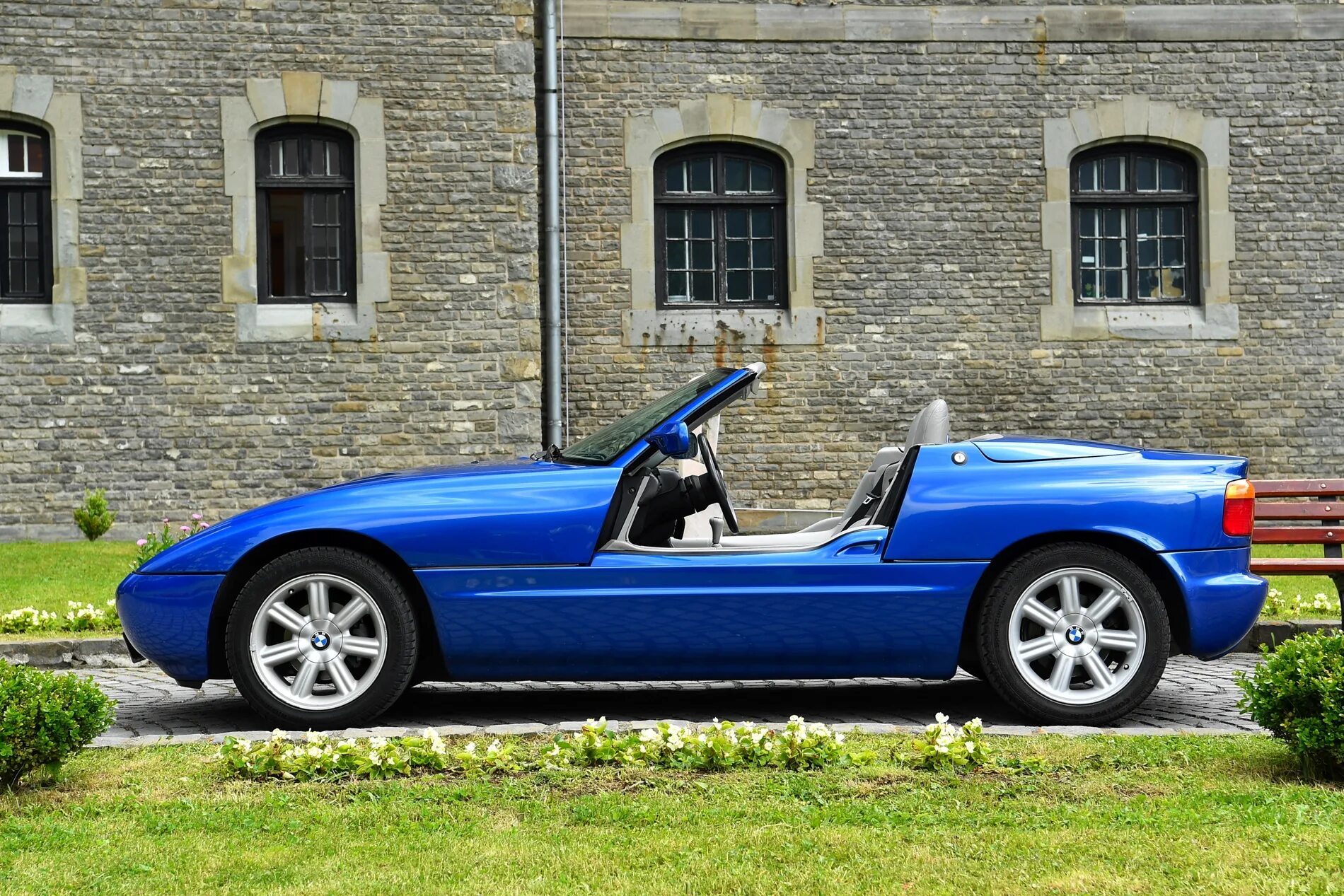 Сони зет 1 компакт. Bmw z1 coupe. Bmw z1 1988. Bmw z1 2017. Bmw z1 1990.